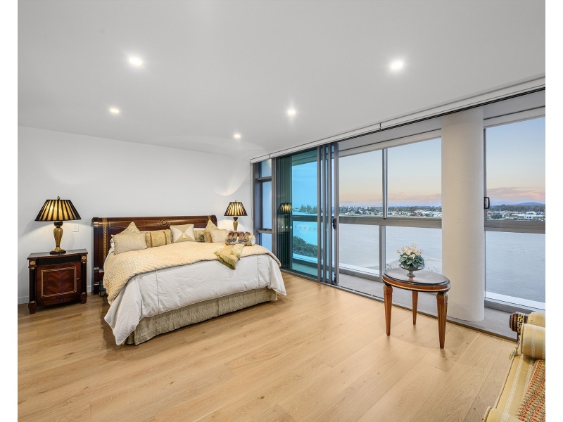 31602/2 Ephraim Island, Paradise Point QLD 4216