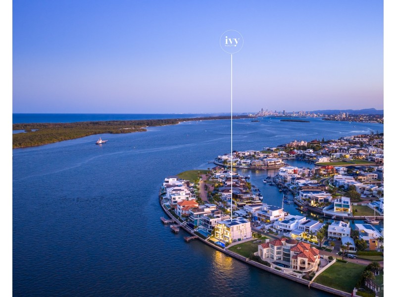 44 Knightsbridge Parade East, Sovereign Islands QLD 4216