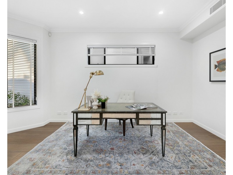 1051 Edgecliff Drive, Sanctuary Cove QLD 4212