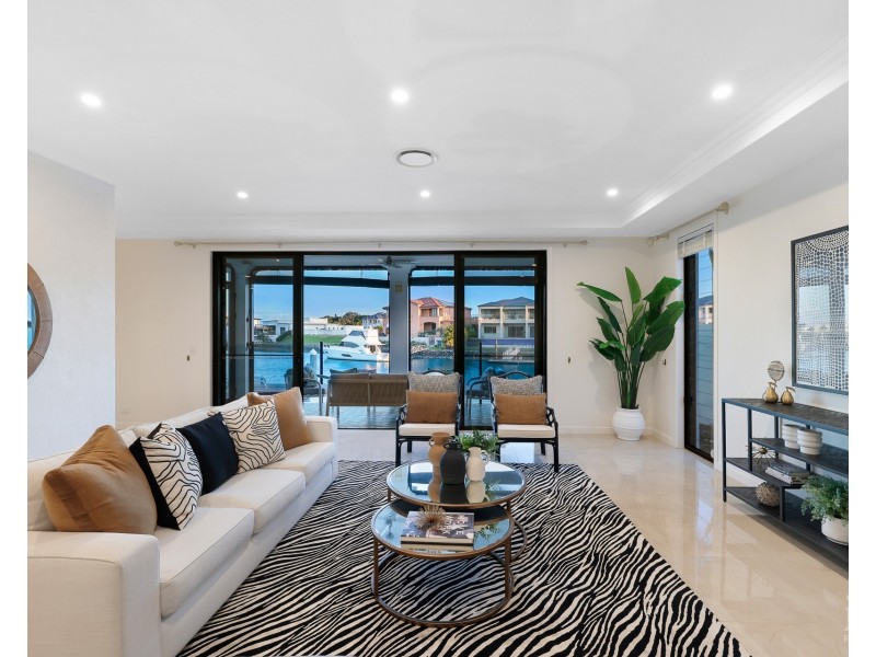 1051 Edgecliff Drive, Sanctuary Cove QLD 4212