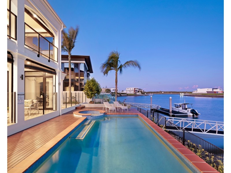 1051 Edgecliff Drive, Sanctuary Cove QLD 4212