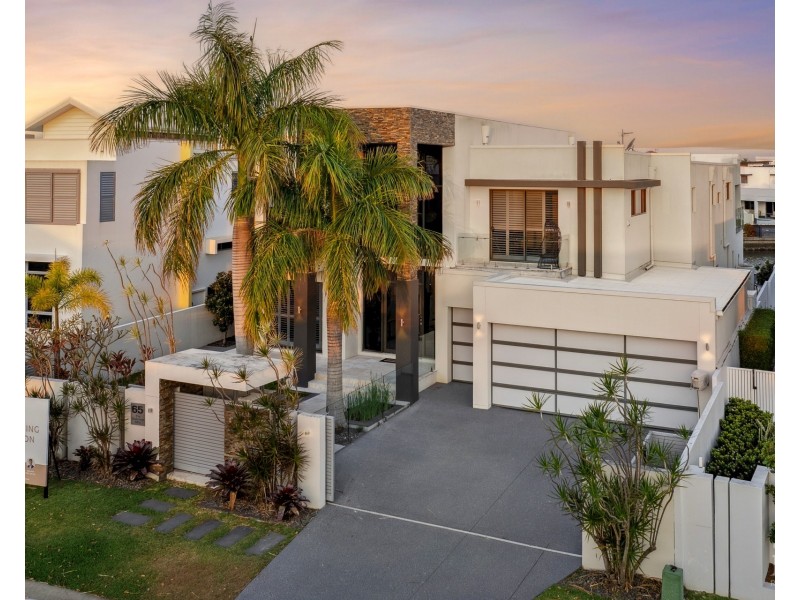 65 The Sovereign Mile, Sovereign Islands QLD 4216