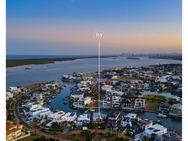 23 Knightsbridge Parade East, Sovereign Islands QLD 4216