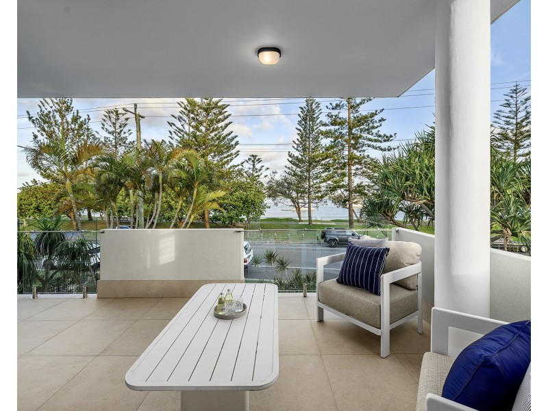 2/88 The Esplanade, Paradise Point QLD 4216