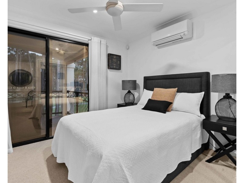 30/23 Santa Barbara Road, Hope Island QLD 4212