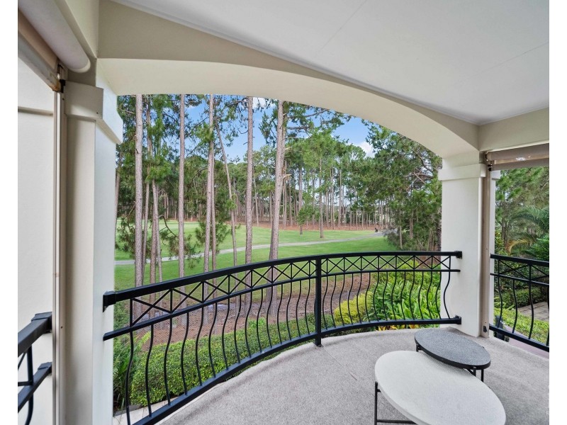 30/23 Santa Barbara Road, Hope Island QLD 4212