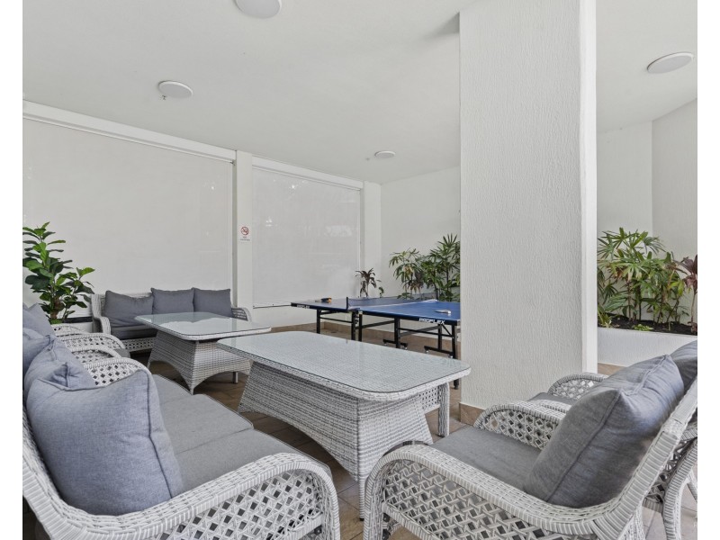 1007/182-192 Marine Parade, Labrador QLD 4215