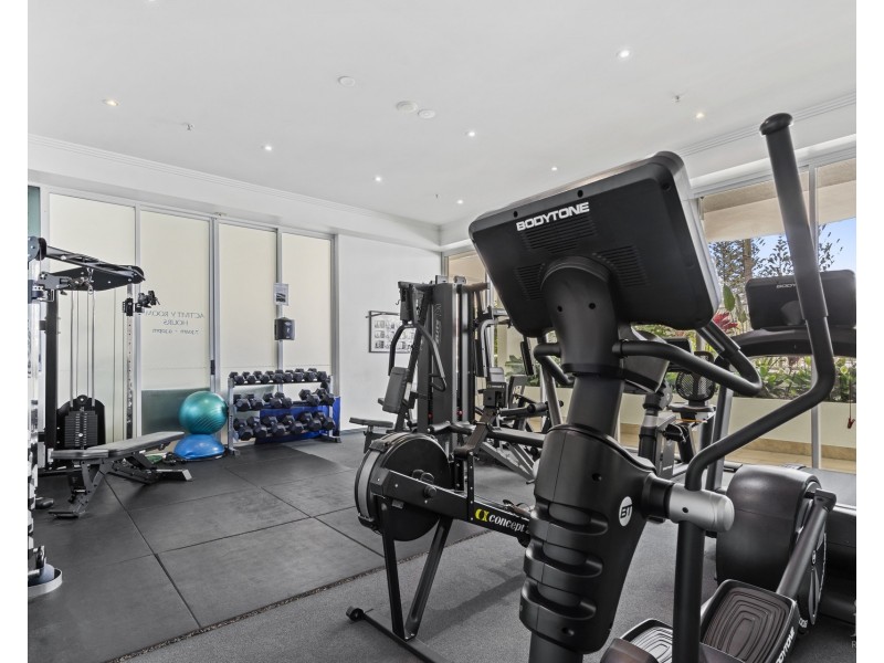 1007/182-192 Marine Parade, Labrador QLD 4215