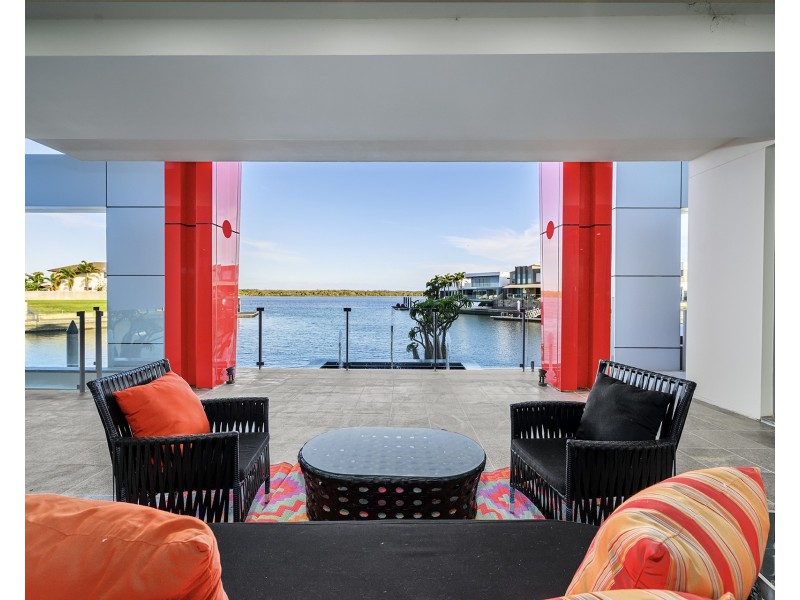46-48 Royal Albert Crescent, Sovereign Islands QLD 4216