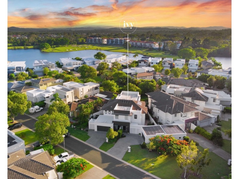 6048 Garda Avenue, Hope Island QLD 4212