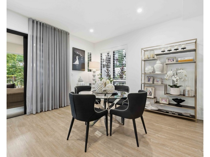 6048 Garda Avenue, Hope Island QLD 4212