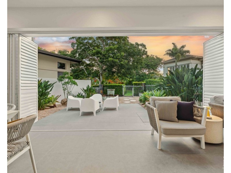 6048 Garda Avenue, Hope Island QLD 4212