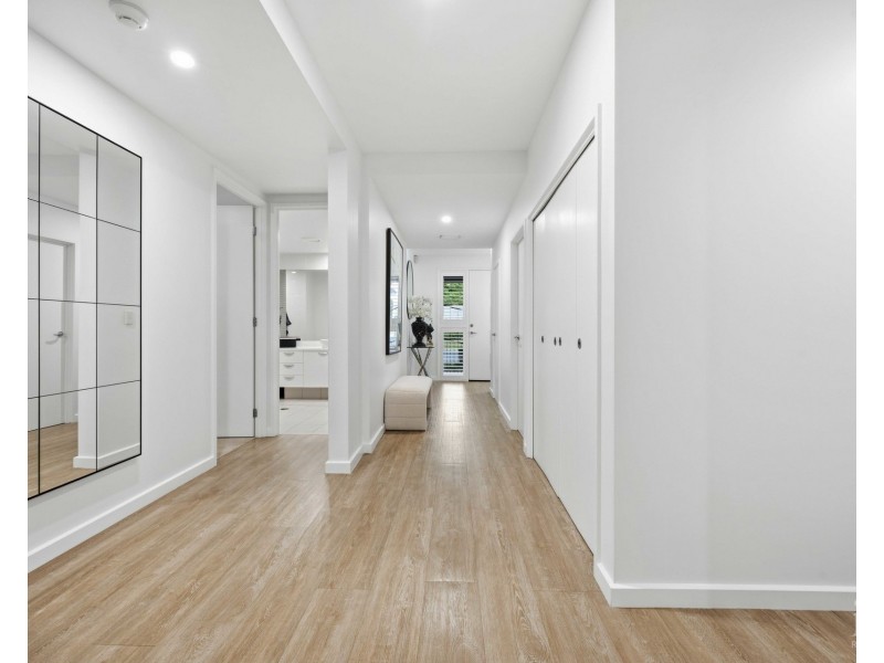 6048 Garda Avenue, Hope Island QLD 4212