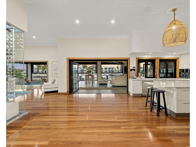 23 King Charles Drive, Sovereign Islands QLD 4216