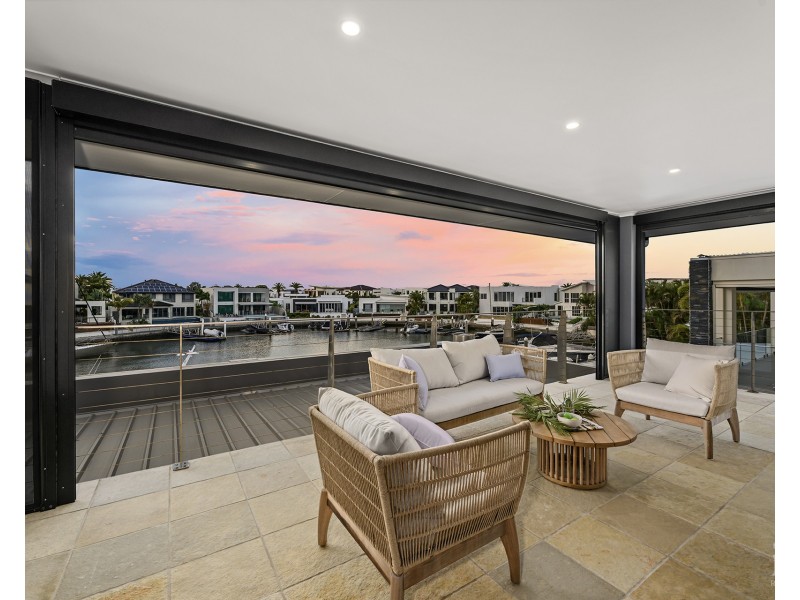 23 King Charles Drive, Sovereign Islands QLD 4216