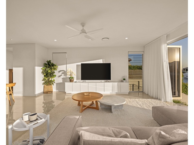 78 Royal Albert Crescent, Sovereign Islands QLD 4216