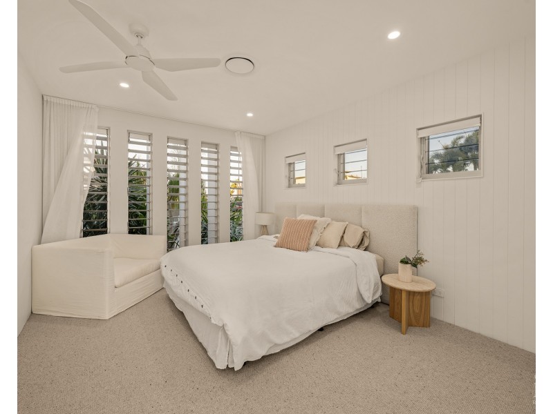 78 Royal Albert Crescent, Sovereign Islands QLD 4216