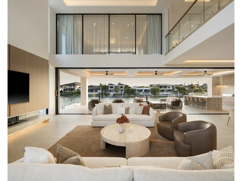 2629 Virginia Drive, Hope Island QLD 4212