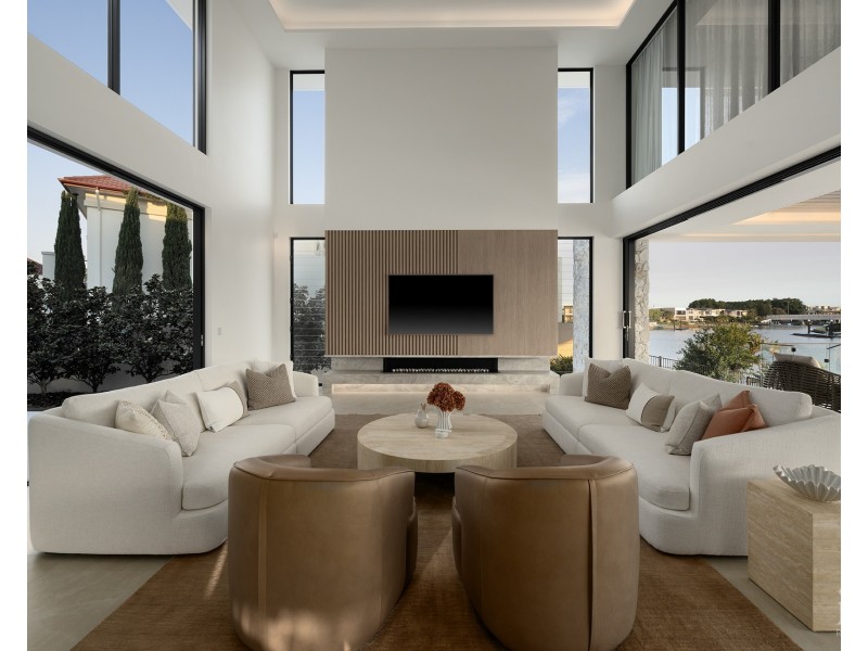 2629 Virginia Drive, Hope Island QLD 4212