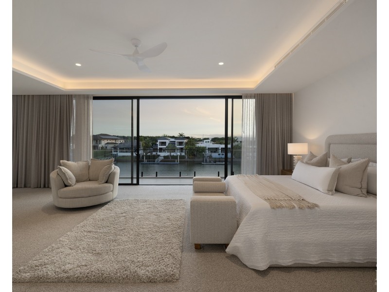 2629 Virginia Drive, Hope Island QLD 4212