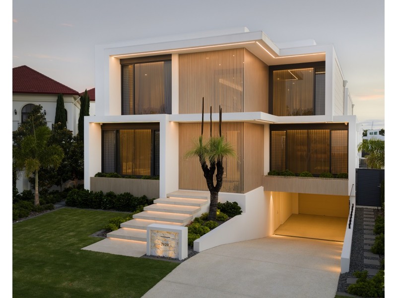 2629 Virginia Drive, Hope Island QLD 4212