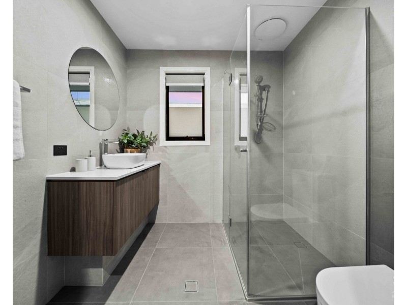 188 Lake Serenity Boulevard, Helensvale QLD 4212