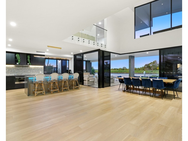 85 Marina Parade, Jacobs Well QLD 4208