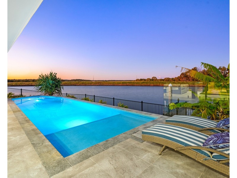 85 Marina Parade, Jacobs Well QLD 4208