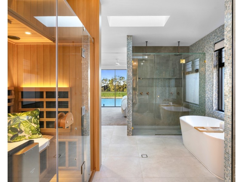 85 Marina Parade, Jacobs Well QLD 4208