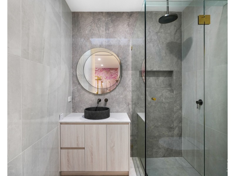 85 Marina Parade, Jacobs Well QLD 4208