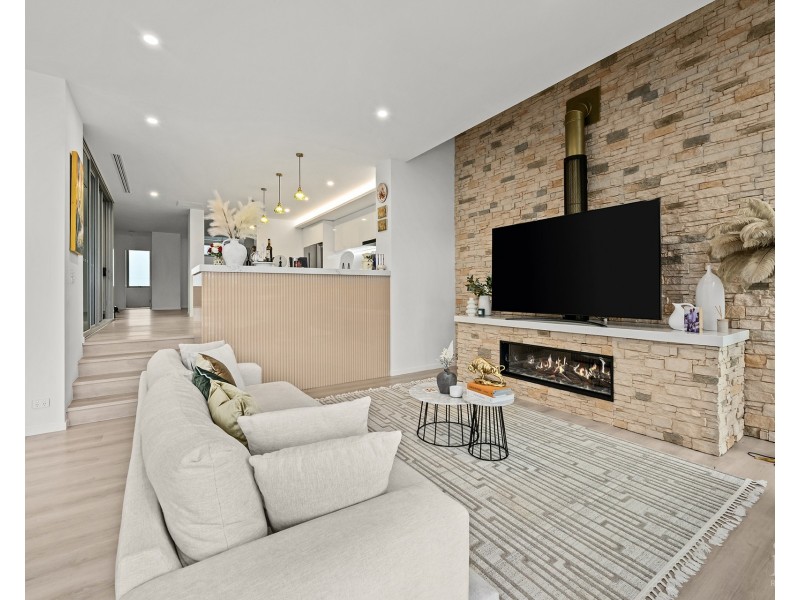 8103/2 Ephraim Island Parade, Paradise Point QLD 4216