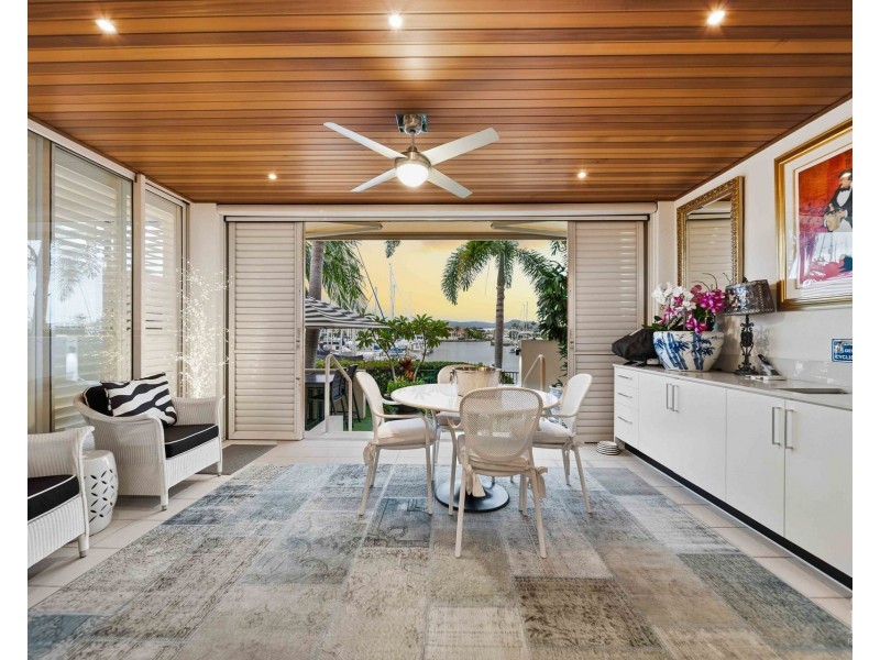 1789/1 Rialto Quay Drive, Hope Island QLD 4212