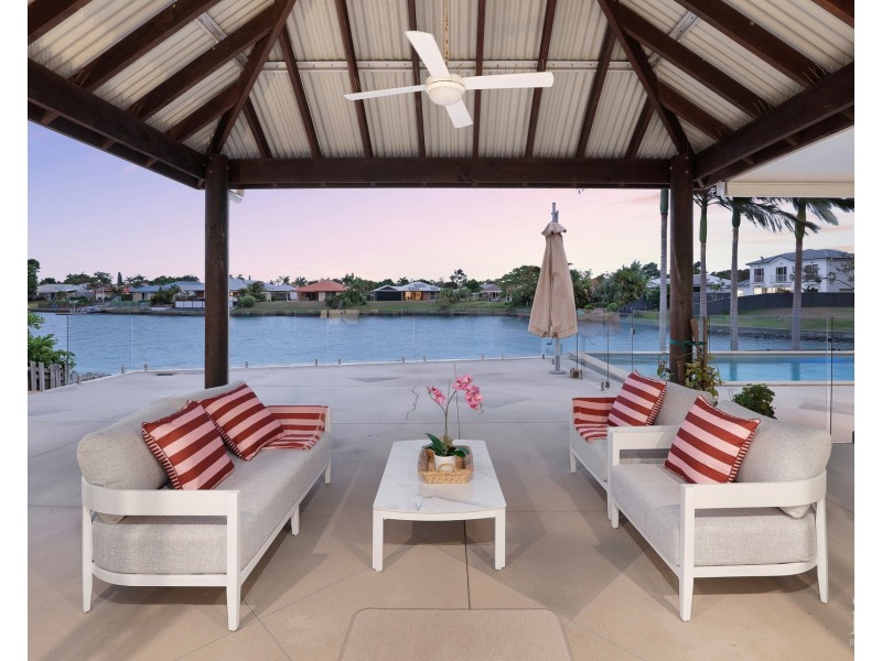 88 Burrendong Road, Coombabah QLD 4216