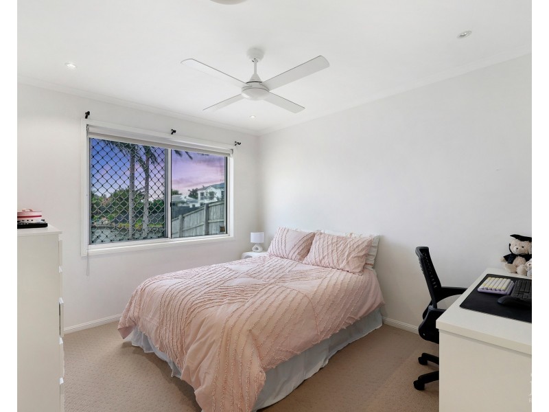 88 Burrendong Road, Coombabah QLD 4216