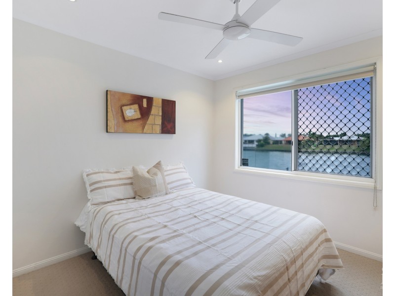 88 Burrendong Road, Coombabah QLD 4216