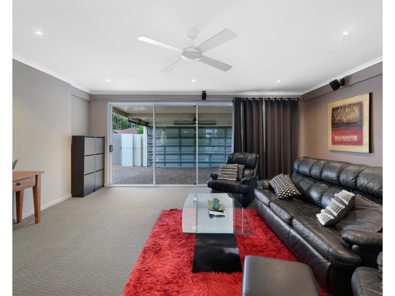 88 Burrendong Road, Coombabah QLD 4216