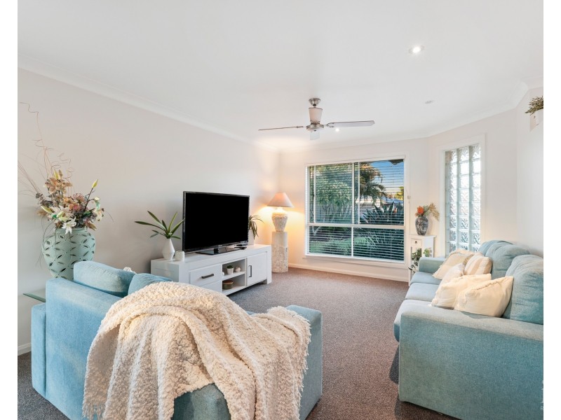 34 Wendoree Way, Coombabah QLD 4216