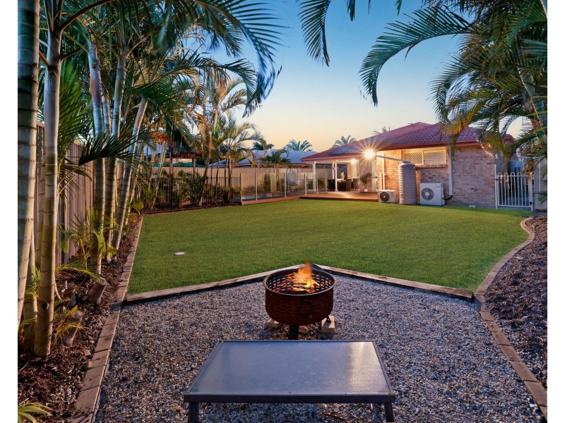 34 Wendoree Way, Coombabah QLD 4216