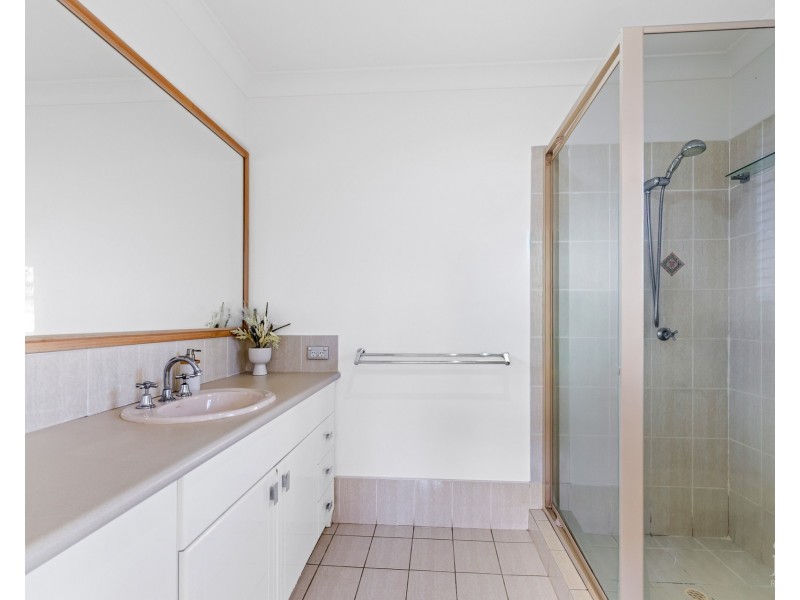 34 Wendoree Way, Coombabah QLD 4216