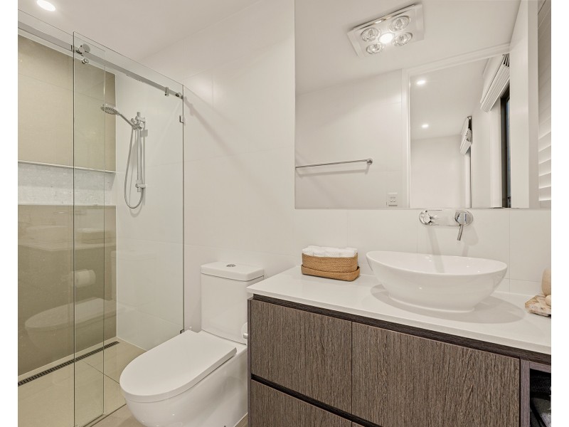 1048 Edgecliff Place, Sanctuary Cove QLD 4212