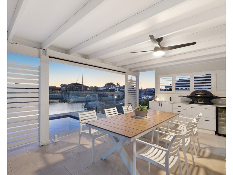 26 O’Grady Drive, Paradise Point QLD 4216