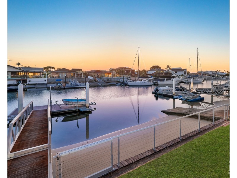 26 O’Grady Drive, Paradise Point QLD 4216