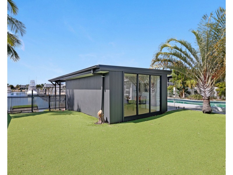 57 Abalone Avenue, Paradise Point QLD 4216