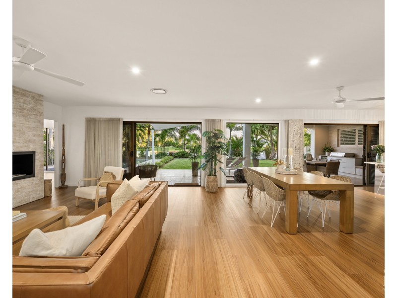 51 Serenity Boulevard, Helensvale QLD 4212