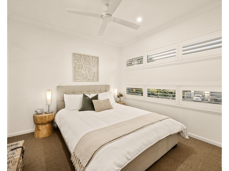 51 Serenity Boulevard, Helensvale QLD 4212