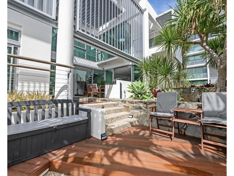 4101/2  Ephraim Island, Paradise Point QLD 4216