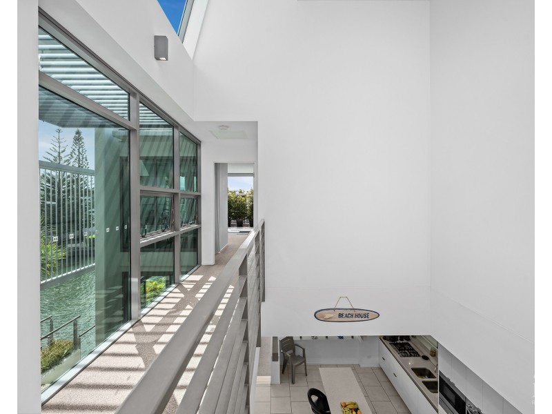 4101/2  Ephraim Island, Paradise Point QLD 4216