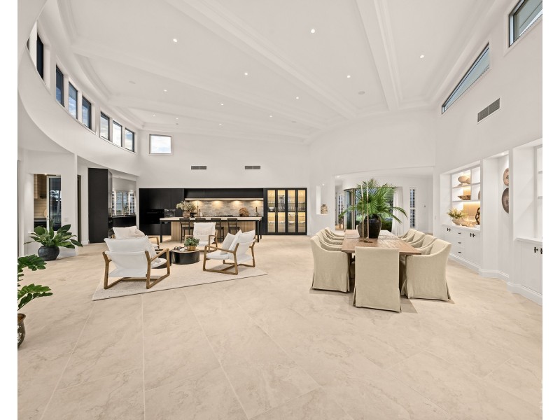 2227-2228 Arnold Palmer Drive, Sanctuary Cove QLD 4212