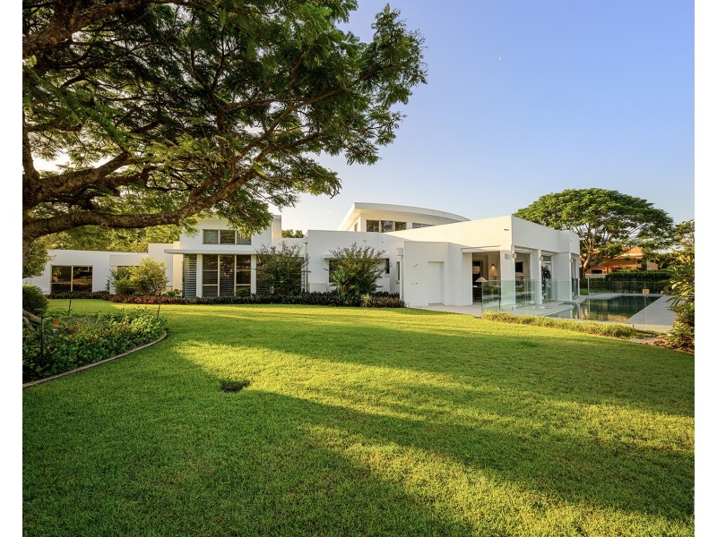 2227-2228 Arnold Palmer Drive, Sanctuary Cove QLD 4212