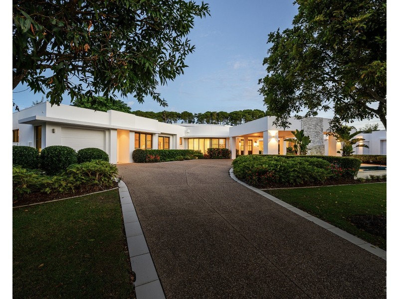 2227-2228 Arnold Palmer Drive, Sanctuary Cove QLD 4212